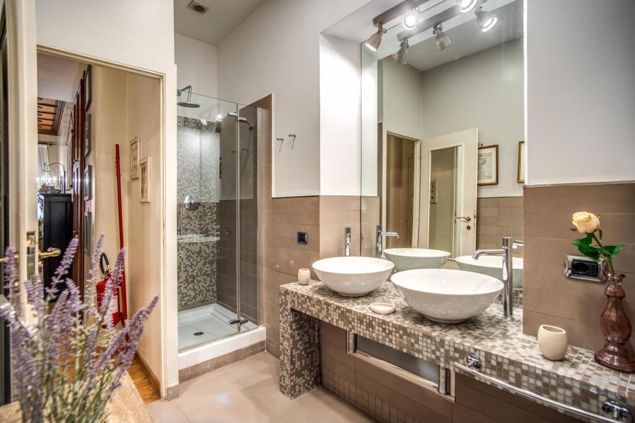 Gianicolo Miracle Suite Rome Bagian luar foto