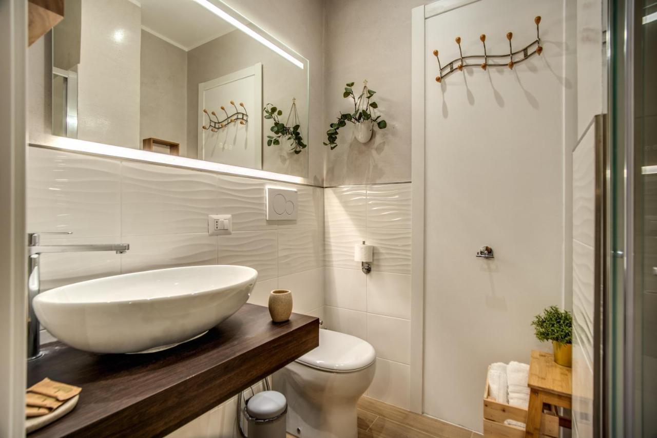 Gianicolo Miracle Suite Rome Bagian luar foto